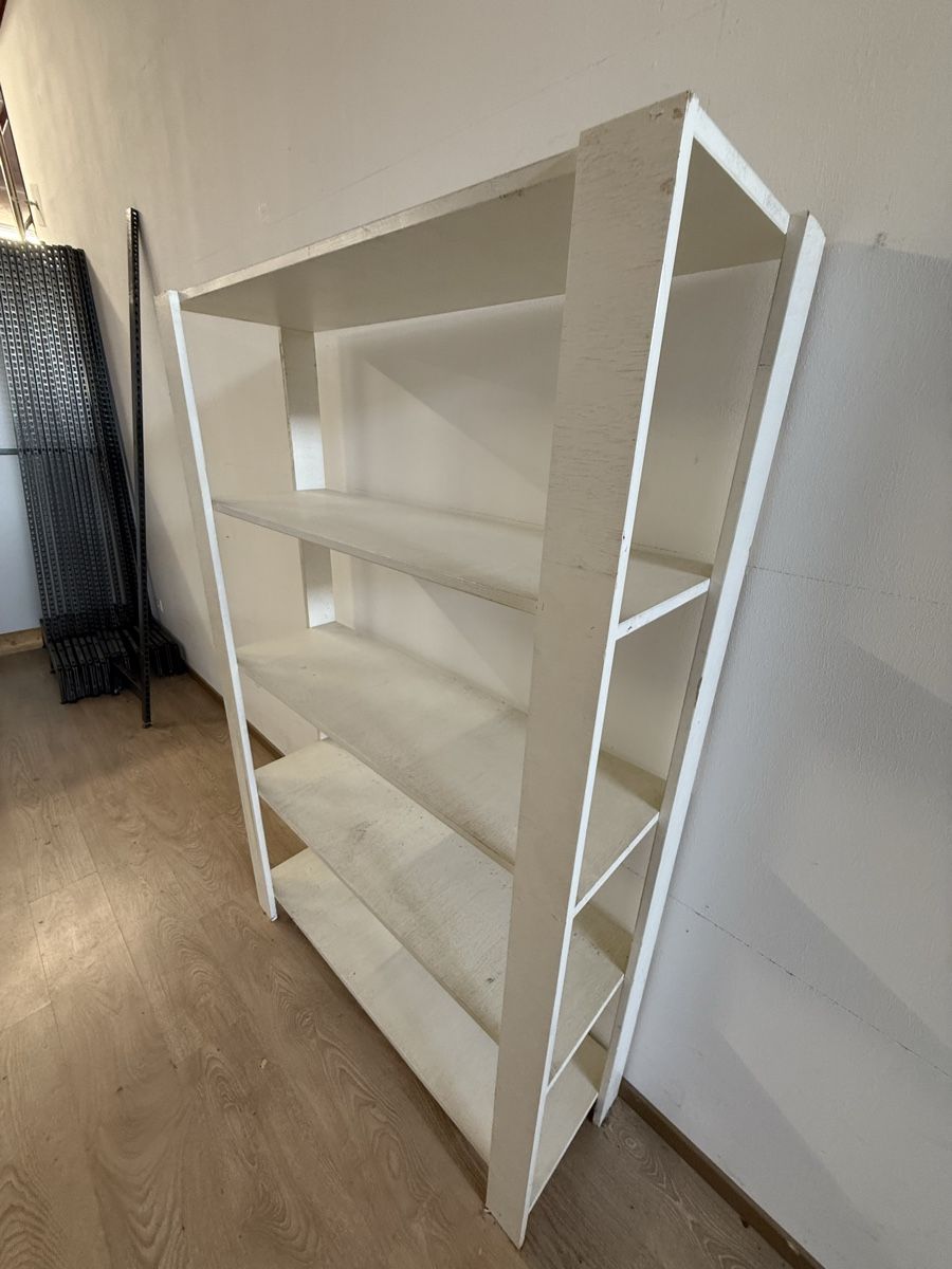 Regale: Holzregal – Gebraucht aus Fulenbach von Annie.s_Mid_Century 1