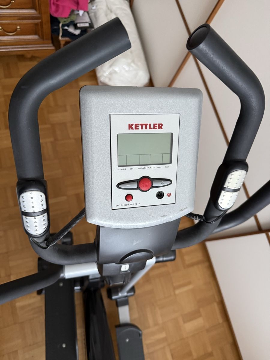 Kettler Vélos d'appartement: Ellittica Kettler Crosstrainer, – D'occasion à wettingen par MCX4 1