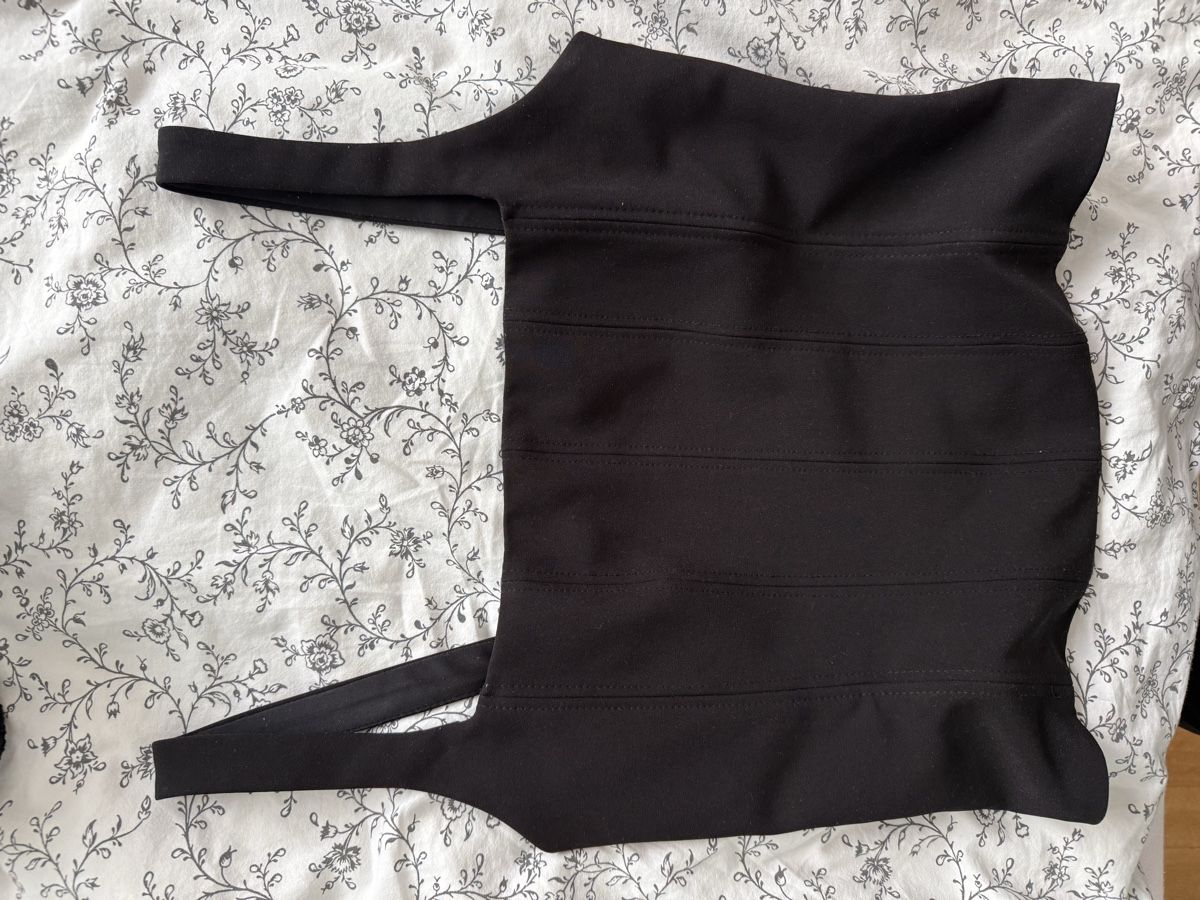 Zara Top: ZARA Top / Korsett – Usato da Unterägeri venduto da ann_x8pf 1