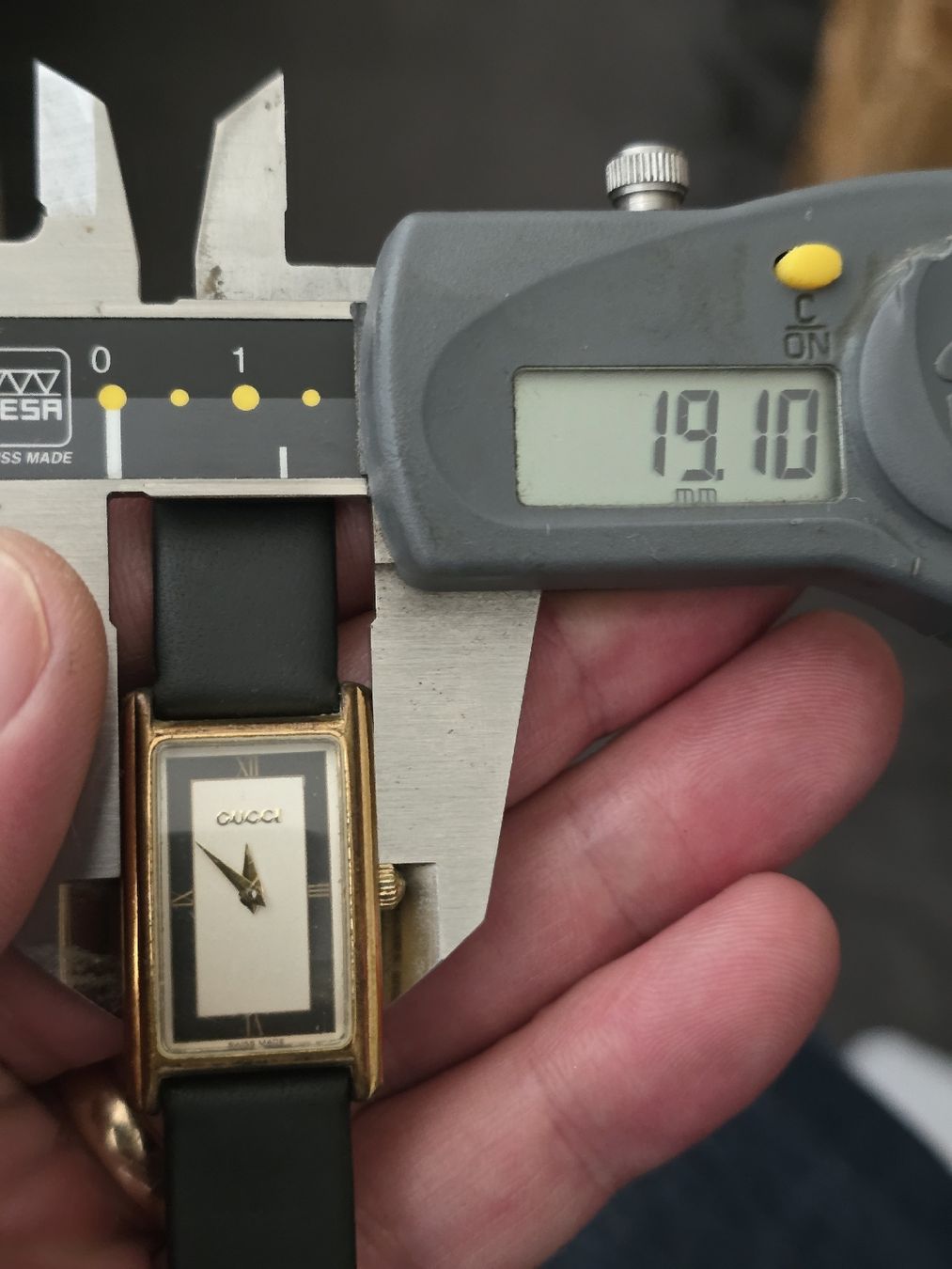 Gucci Uhren: Montre vintage Gucci  – Gebraucht aus Grand-Lancy von Precision-GE 2