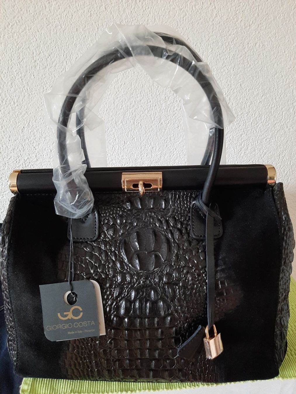 Borse da donna: Tasche. Leder. – Nuovo (secondo la descrizione) da Wanzwil venduto da tat_lh9g