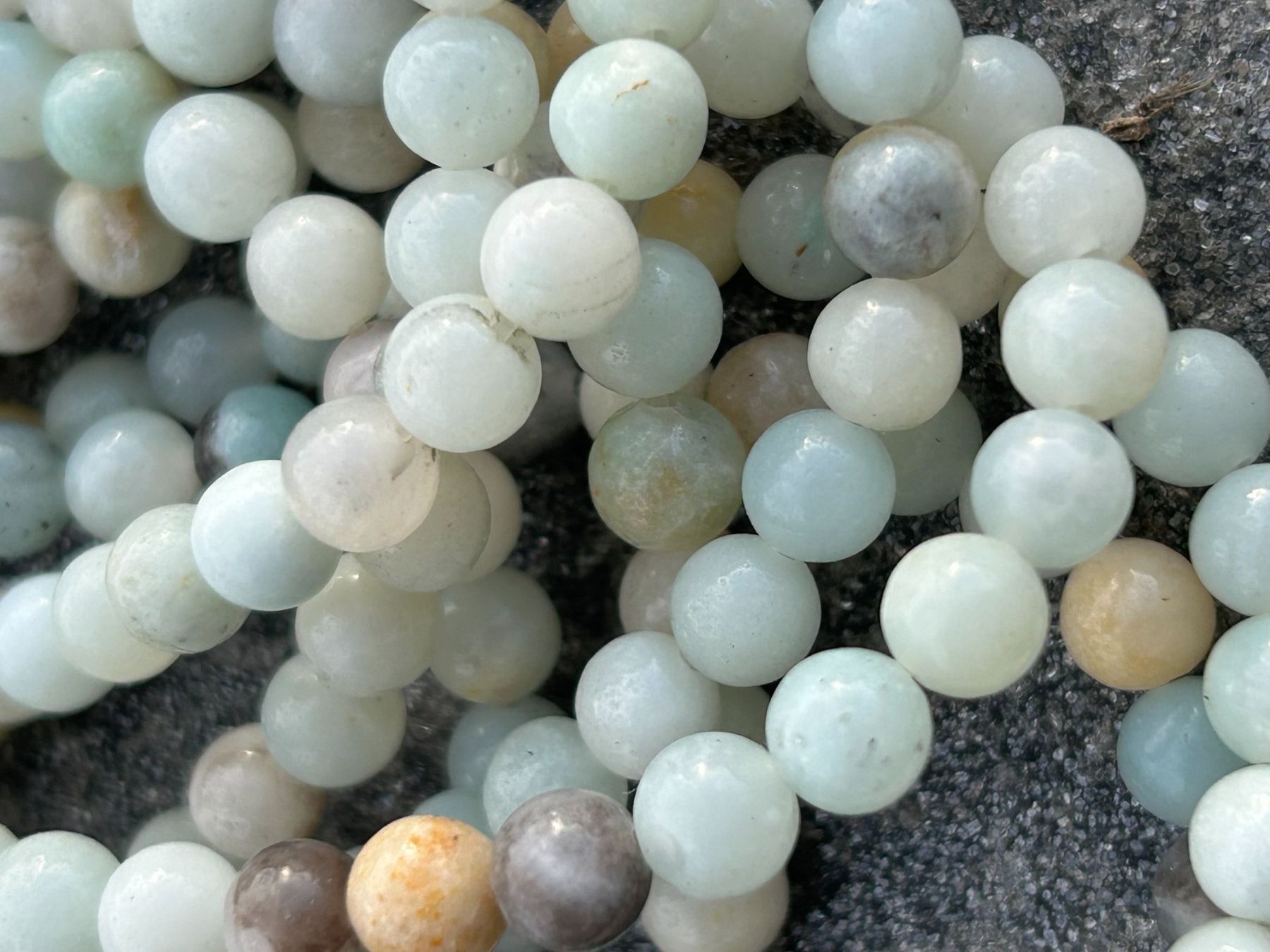 Pierres précieuses: Strang echte amazonite multicolor Kugeln / Stone beads 6 mm – Neuf avec emballage d'origine à Niederrohrdorf par Ytobi
