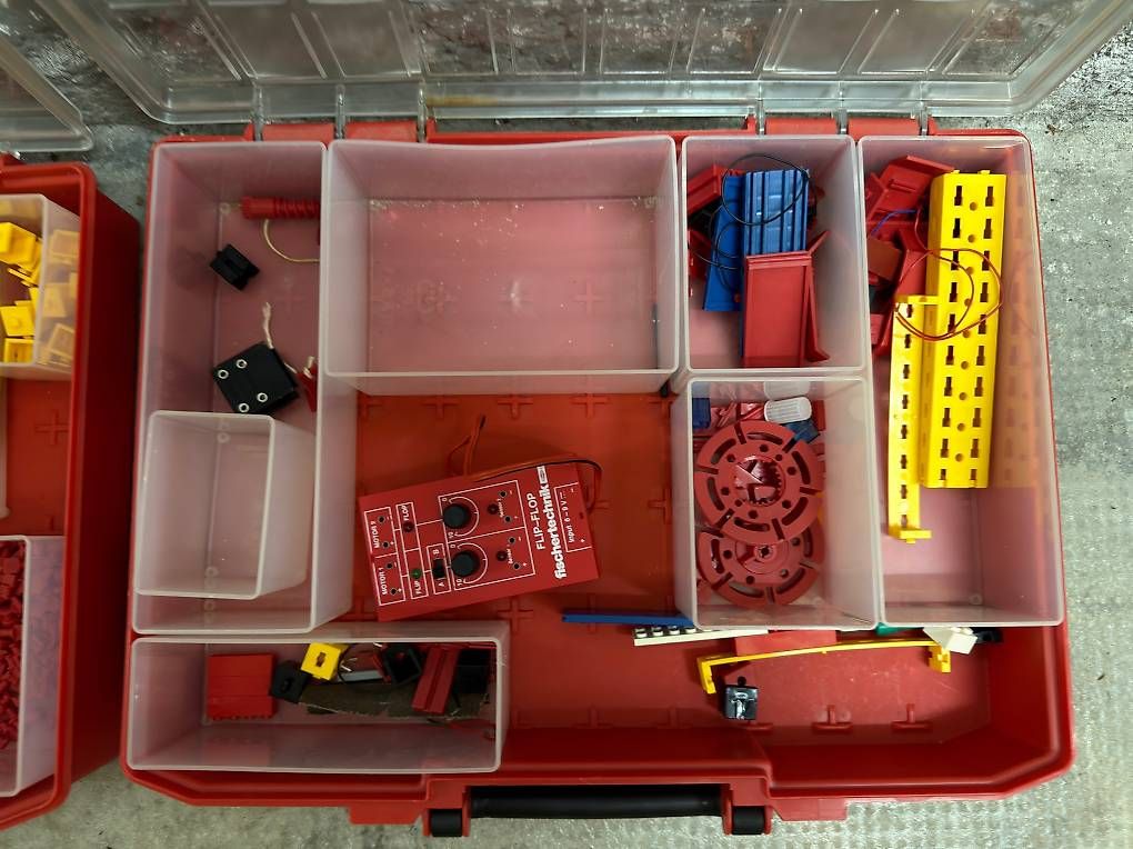 Kit di costruzioni: Fischertechnik 4 Kisten allerlei  – Usato da Basel venduto da Sir.Leica 3