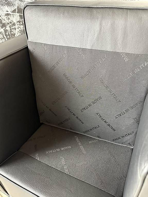 Poltrone: Designer Sessel LC2 Stil- Echtleder Schwarz – Nuovo (secondo la descrizione) da Münchenstein venduto da AndreHaus 3