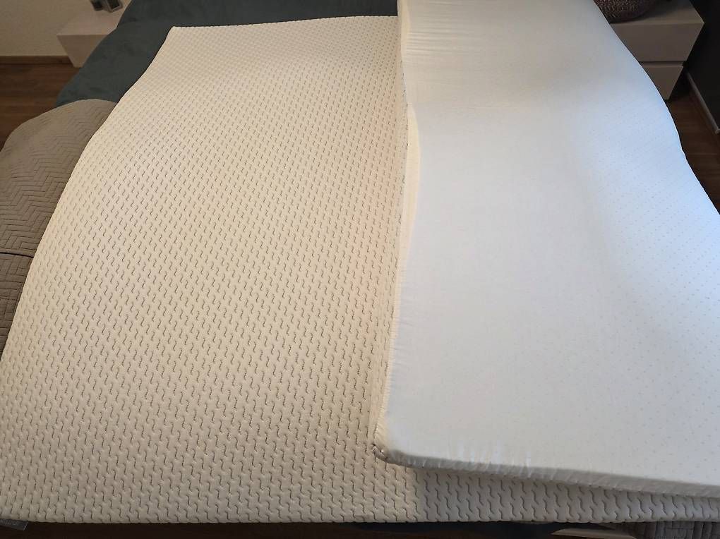 Matelas: Matratzentopper 140x200x 4,5cm – D'occasion à Grosshöchstetten par kids04 1