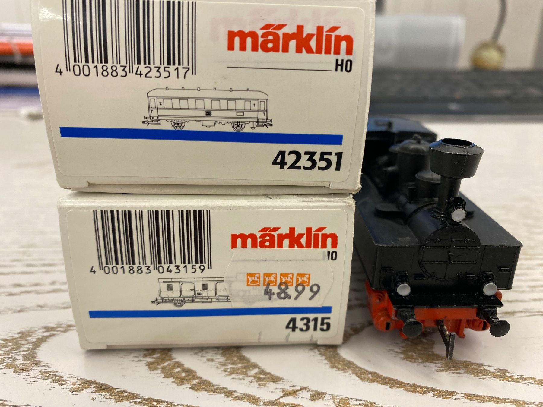 Märklin Modelleisenbahnen: Märklin 3090 KLVM DB Personenzug – Gebraucht aus Lupsingen von New-Haven 5