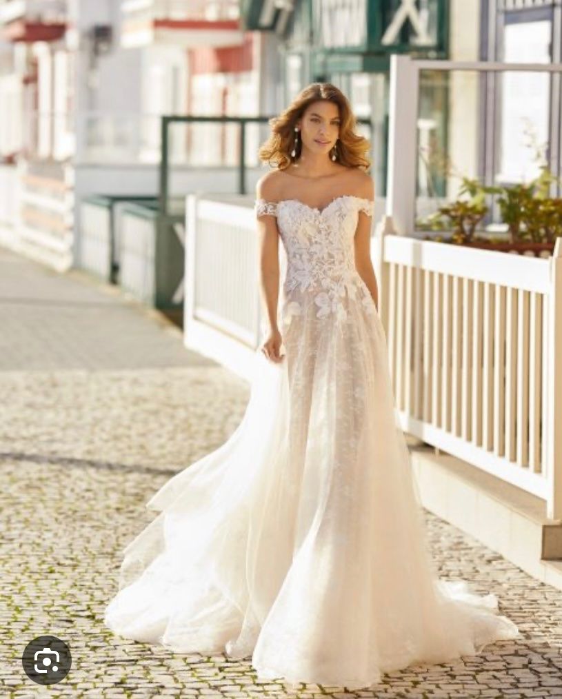Robes: Hochtzeitskleid Rosa Clara Haeven – D'occasion à Sissach par Sbucheli