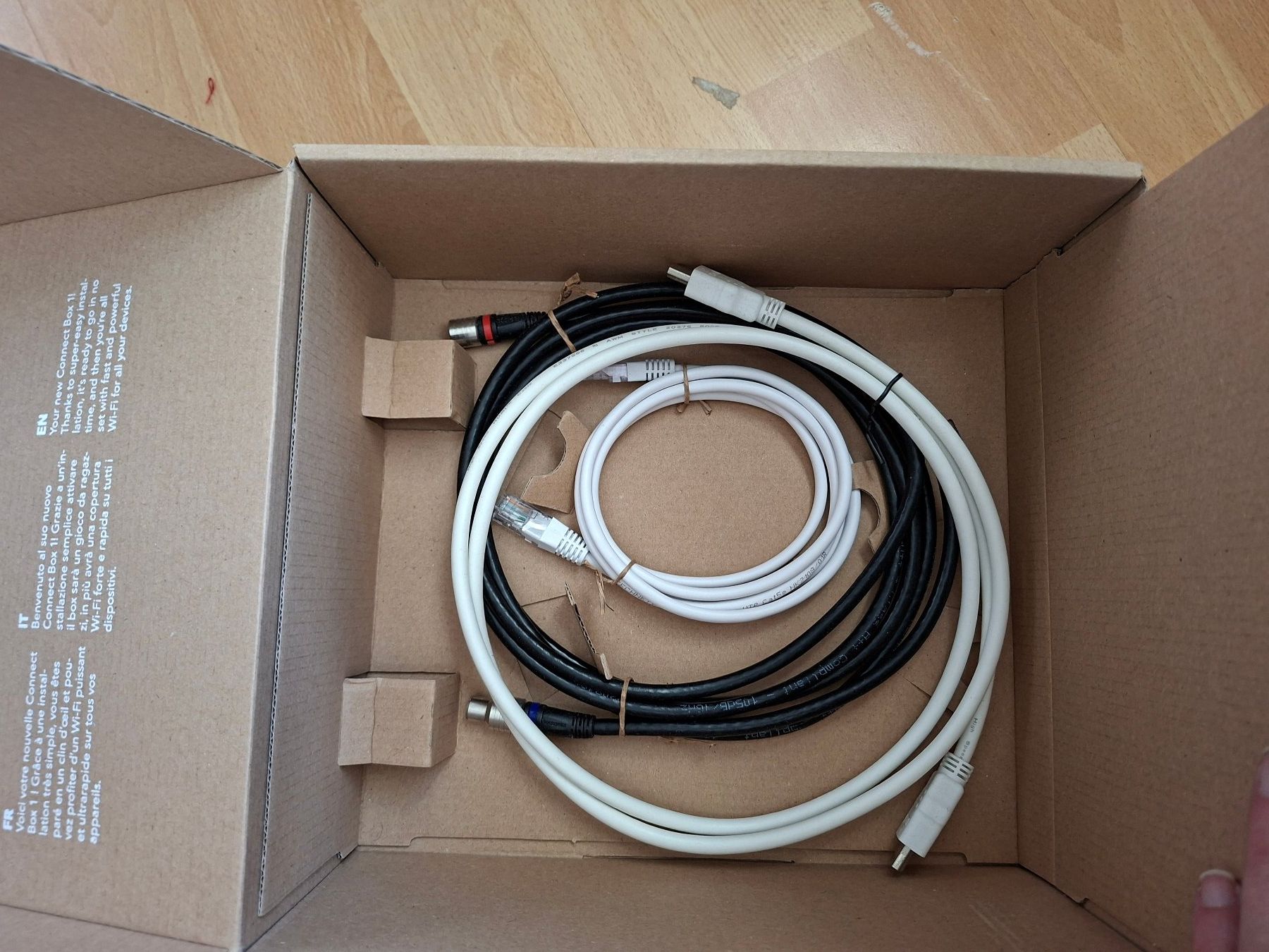 Sunrise Modems & Router: Routeur Sunrise Connect Box 1 – Gebraucht aus Tavannes von Antrim 3