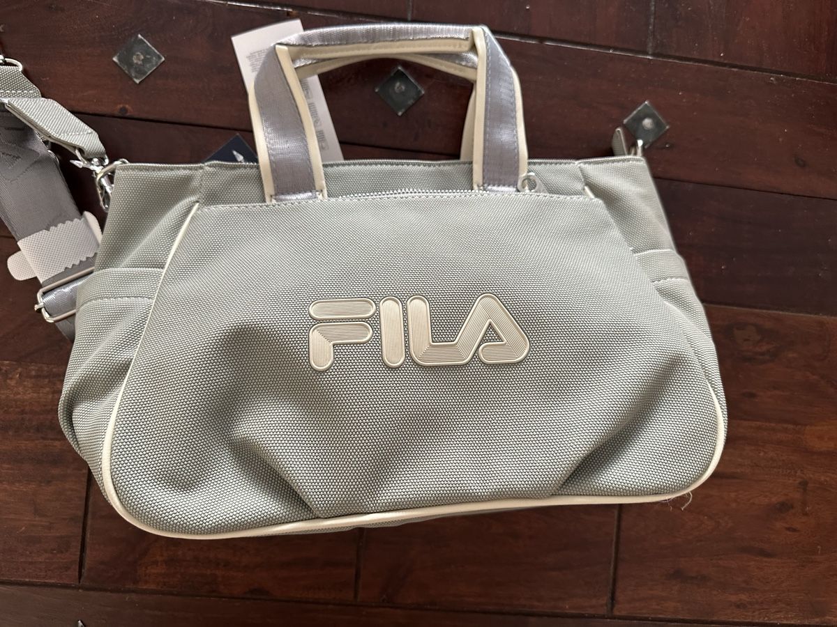 Fila Taschen für Damen: Fila Tasche grau neu  – Neu (gemäss Beschreibung) aus Bern von womiman 1