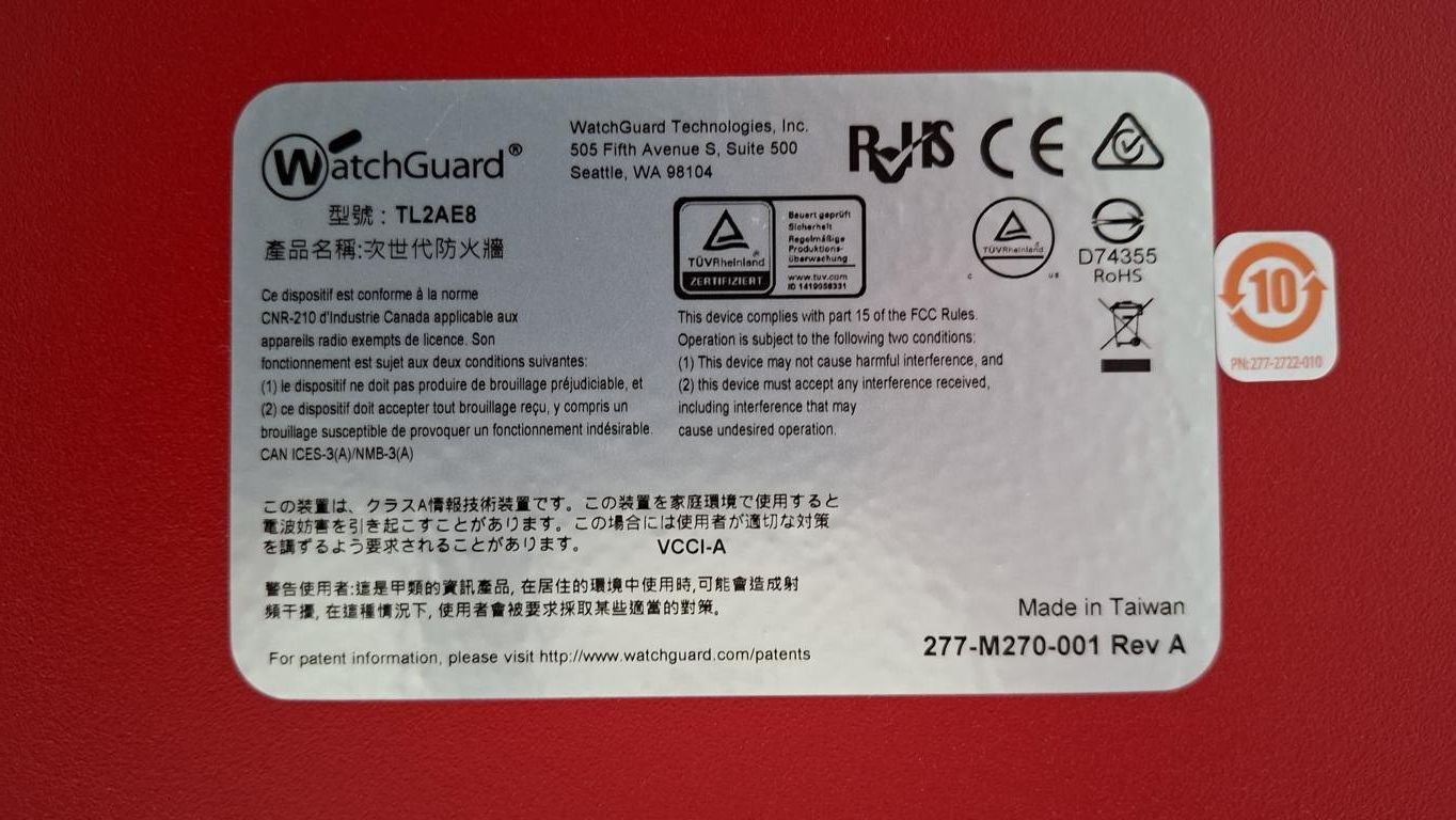 Firewall: WatchGuard Firebox M270  /  2 Stück (MASTER / BACKUP) – Usato da Hünenberg See venduto da Five2twelve 3