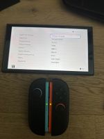 Nintendo Switch 2 in gutem Zustand mit Zubehör
