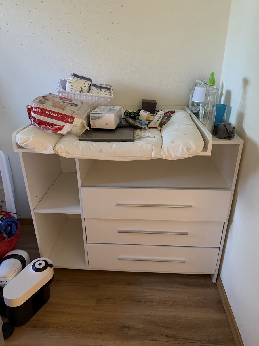 Ikea Tables à langer & accessoires: wickelkomode – D'occasion à Winterthur par sej_g8d7 2