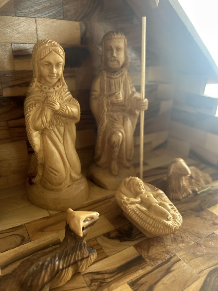 Articoli in legno: Handgeschnitzte Olivenholz-Krippe aus Bethlehem – Usato da Rothrist venduto da Nadjane 2
