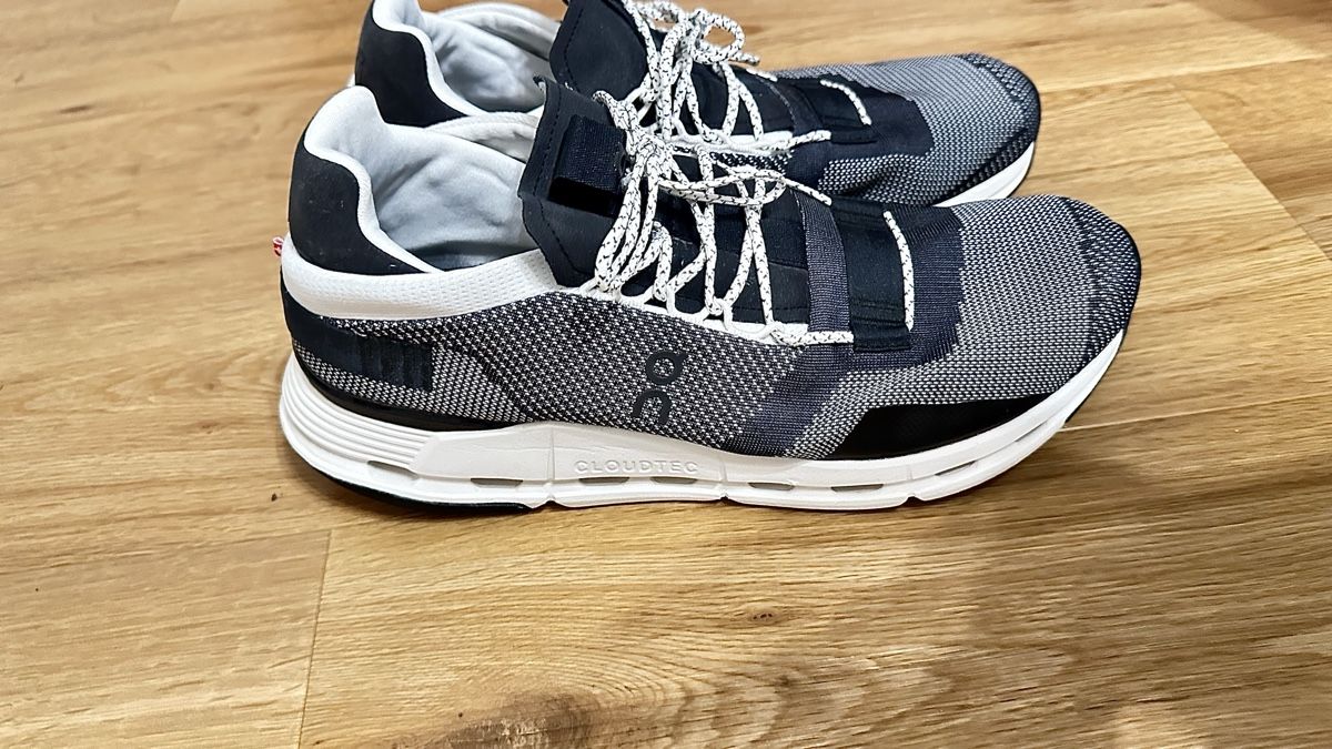 On Chaussures hommes: On Running Sneaker "Cloudnova" – D'occasion à Kriens par saleworld 2