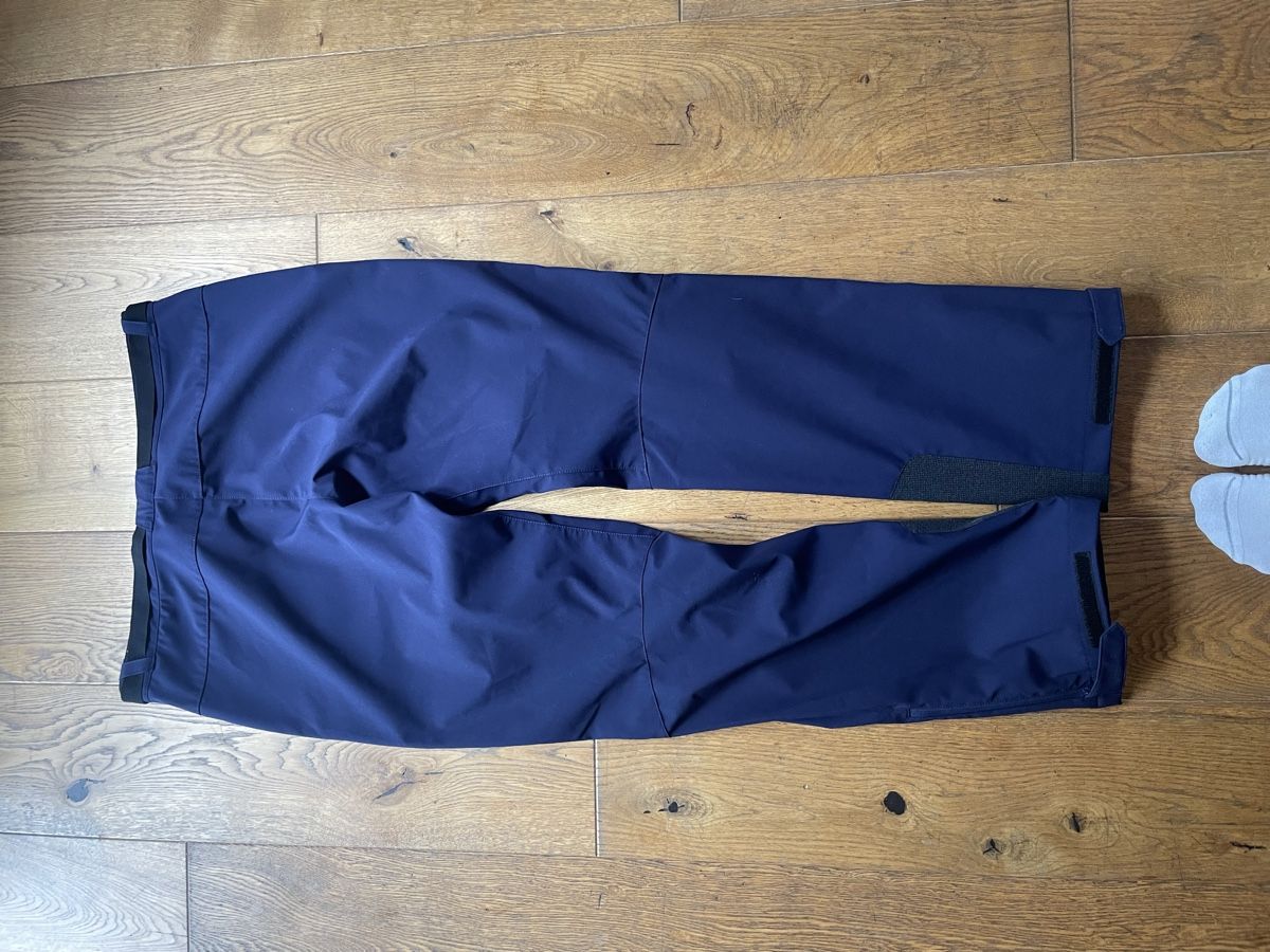 Mckinley Pantaloni: Softshellhose Wanderhose wasserdicht Mc Kinley gr. 42 – Usato da Recherswil venduto da grafics 3