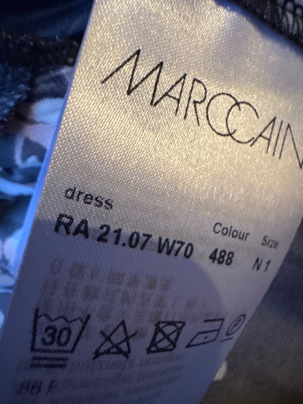 Marc Cain Vestiti: kleid marc cain – Nuovo (secondo la descrizione) da gurzelen venduto da malu04 7