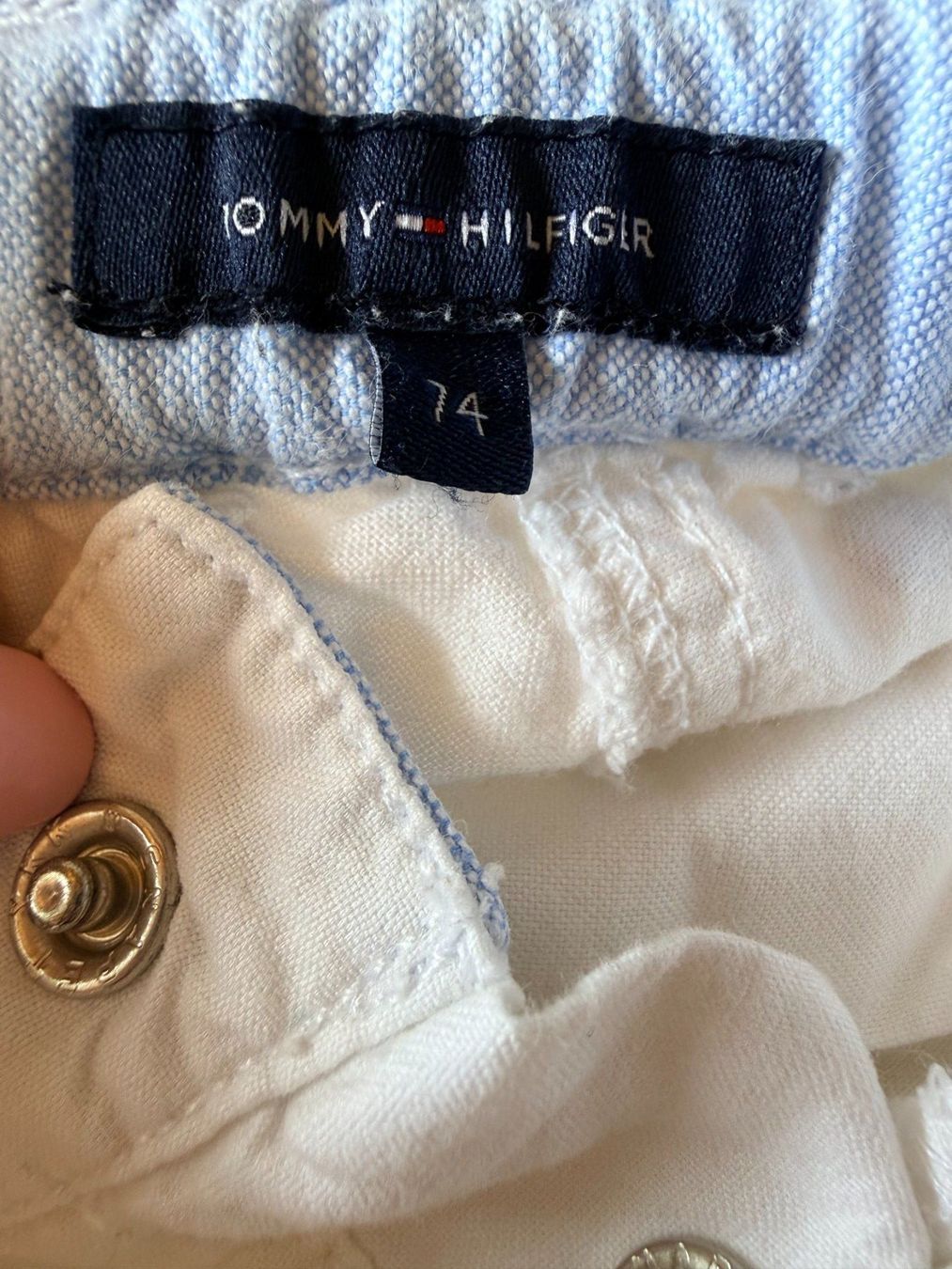 Tommy Hilfiger Pantaloni: Tommy Hilfiger Pantalon Bébé Blanc Taille 74 – Usato da Attalens venduto da LabelsPrives 3