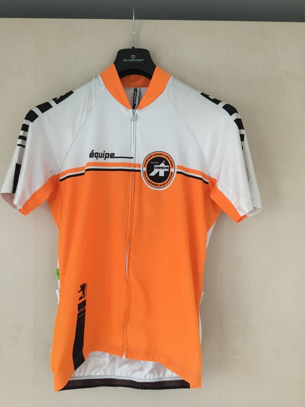 Leibchen & Hosen: Assos Rennradtrikot – Gebraucht aus Schlieren von hespeler99