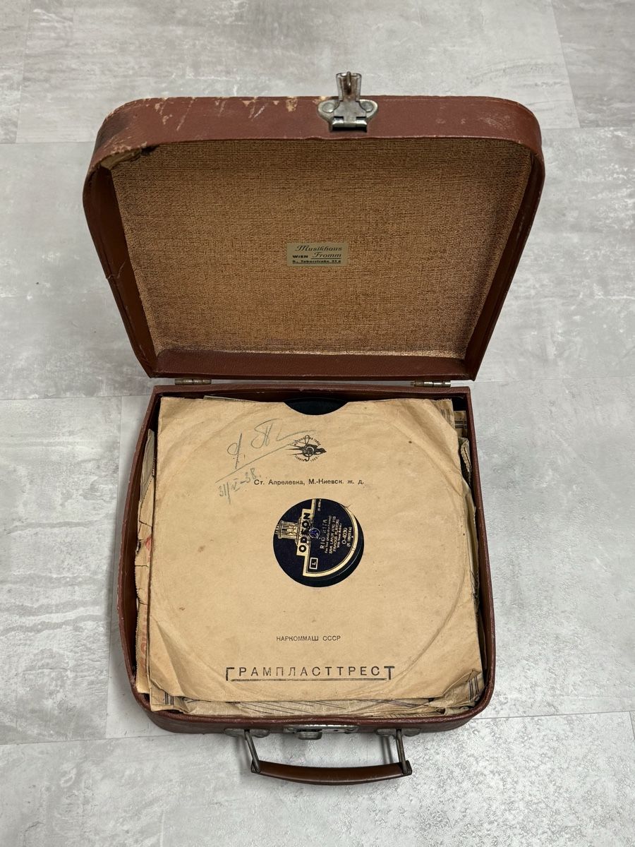 Thorens Plattenspieler: Antikes Grammophon Thorens – Gebraucht aus Heiden von positivesoul 1