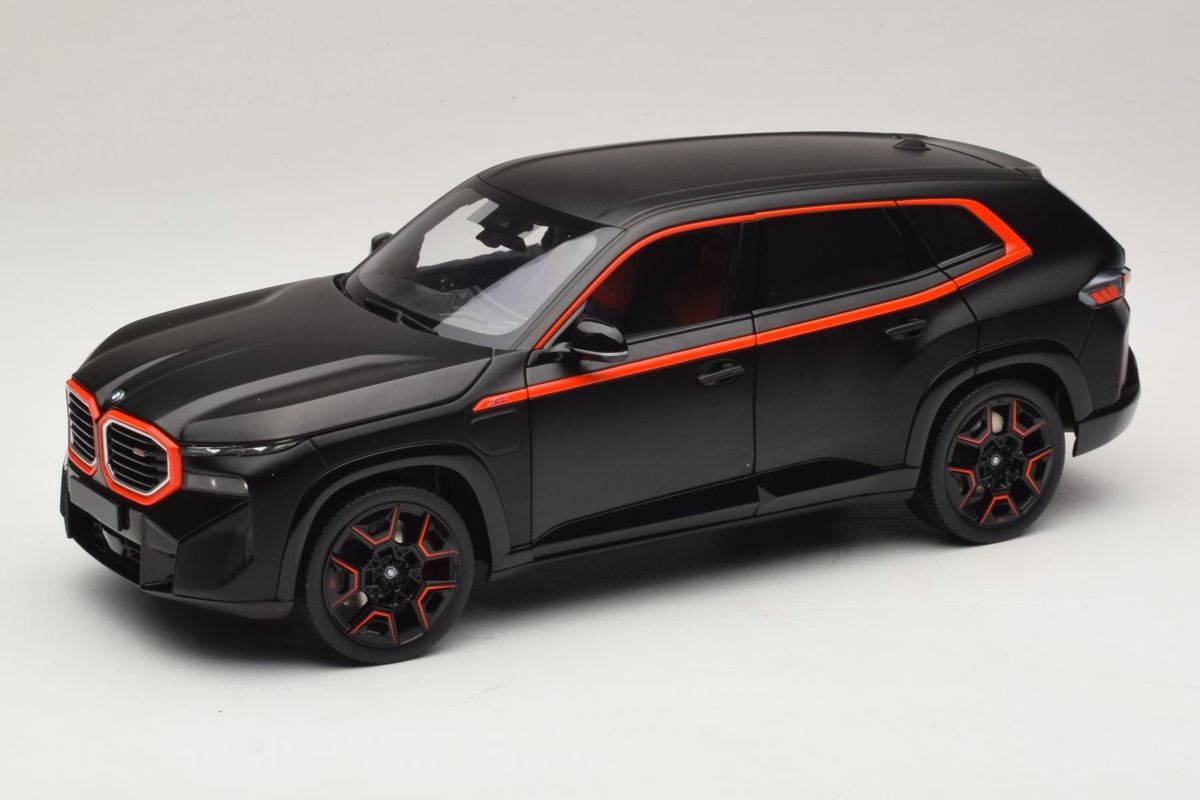 Minichamps Modellini d'auto: 1:18 BMW XM Minichamps – Nuovo e nell'imballaggio originale da Baar venduto da Cai