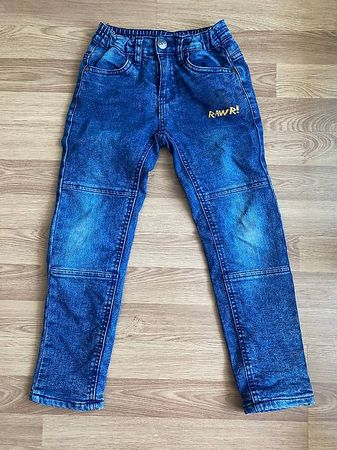 Jeans gefüttert Dino Gr. 116 Top Zustand