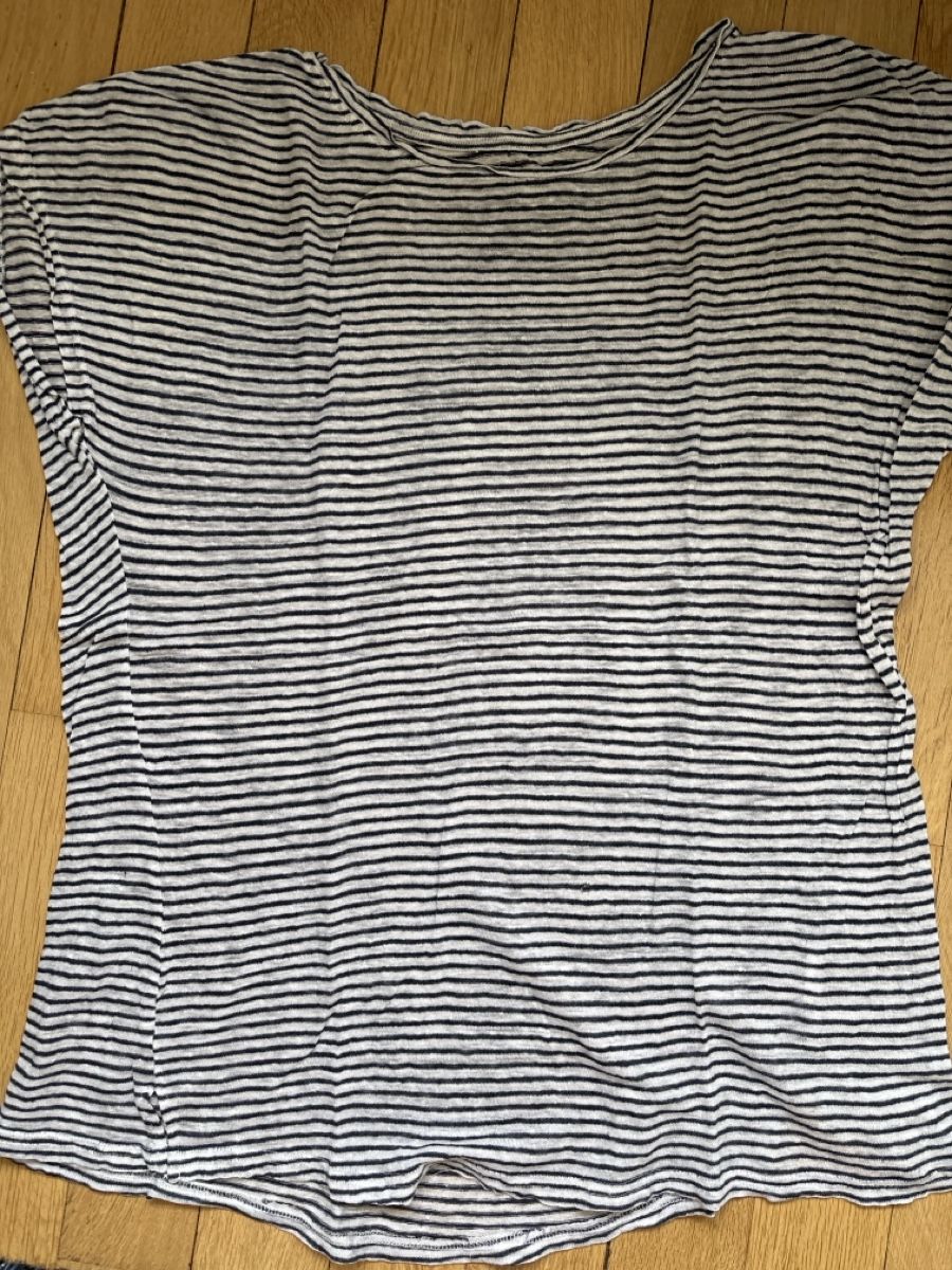 Manor T-shirts: Manor Leinen Tshirt Gr M/L – D'occasion à Liebefeld par nurseli