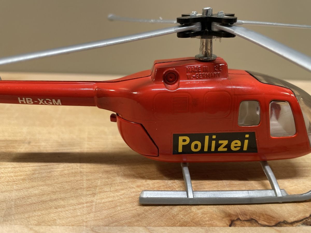 Siku Modellbausätze & Standmodelle: SIKU Polizei Helikopter / Hubschrauber – Gebraucht aus Frauenfeld von Challenger77 4