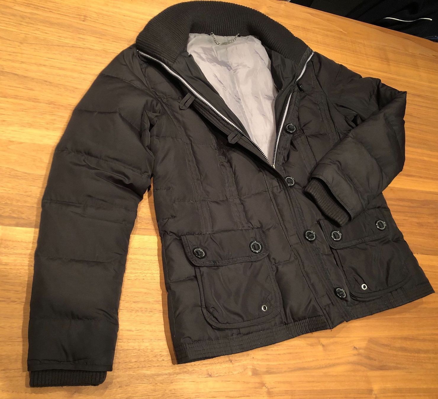 C&A Giacche: Yessica Daunenjacke / Grösse 42 – Usato da Winterthur venduto da LESA1015 1