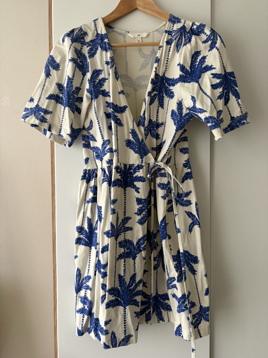 H&M Vestiti: Wickelkleid H&M Grösse S – Usato da Lachen SZ venduto da Lina1989