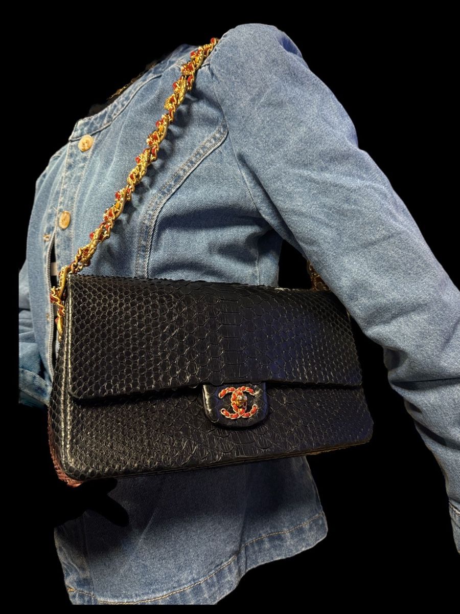 Chanel Taschen für Damen: Chanel Python – Gebraucht aus St Maurice von maloro 1