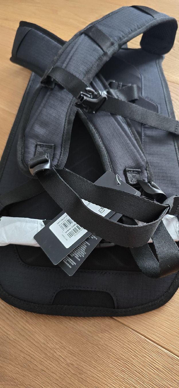 Oakley Rucksäcke: Oakley Bike Rucksack – Neu und originalverpackt aus Möriken AG von MedicineHat 2