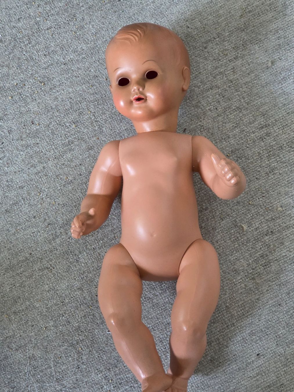 Poupées: alte grosse Puppe – Défectueux à Münsingen par Sokilein 2
