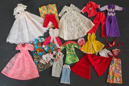 Lot de vêtements pour poupée Petra de Plasty II