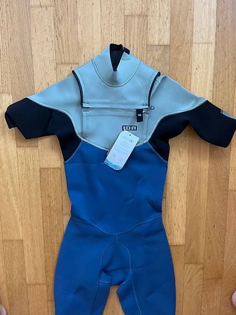 ION Neoprenanzug Element Shorty Front Zip 2/2 NEU OVP
