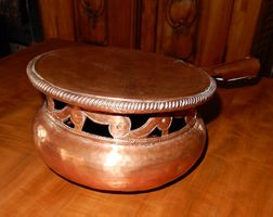 Kupferner Bettwärmer aus dem Wallis