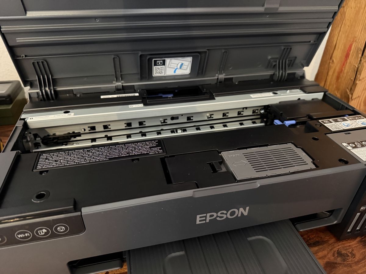 Epson Stampanti: Epson ET-18100 A3+ Fotodrucker + Papier – Nuovo (secondo la descrizione) da Riehen venduto da PHFotografie 2
