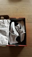 Nike Golfschuhe Victory Tour weiss neuwertiger Zustand