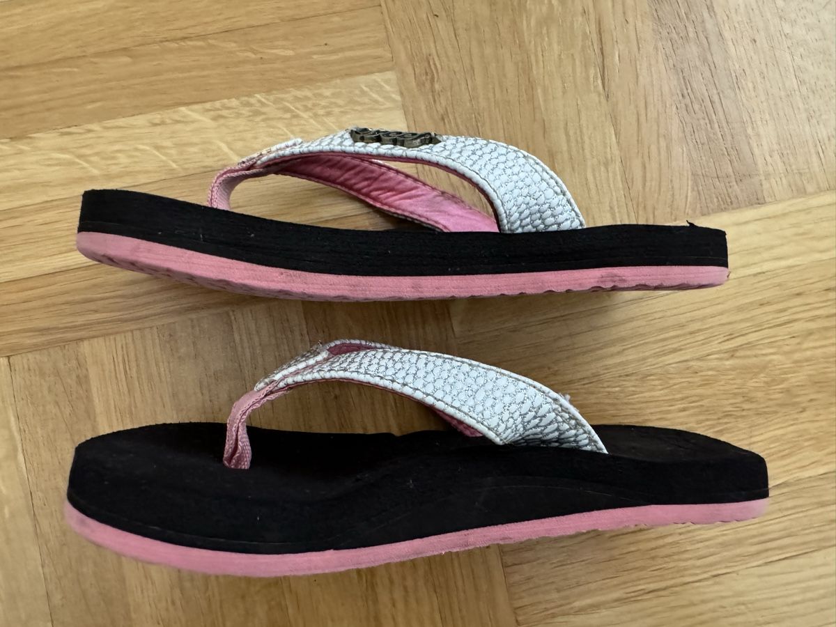 Schuhe für Mädchen: Kinder Flipflops Reef, Gr. 24/25 – Gebraucht aus Kilchberg ZH von Von_dutch 3