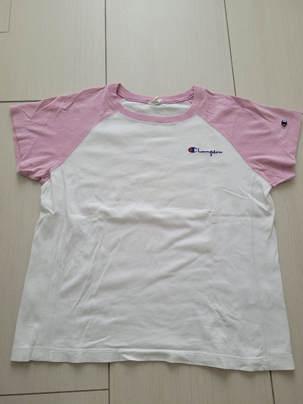 Champion T-shirt: Champion Shirt M – Usato da Berneck venduto da zauberfeee