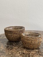 Snack Rattan Schalen mit Glas, ein Set von 2 Stück !! NEU !!