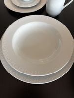 Geschirr Set Porzellan 67 Teile weiss mit Blumenmuster