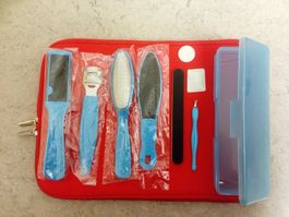 Fusspflege- Pedikure-Set, Diverse Farben, 9-Tlg. mit Box