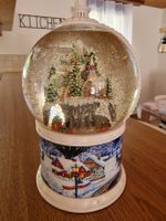 Schneekugel mit Eisenbahn
