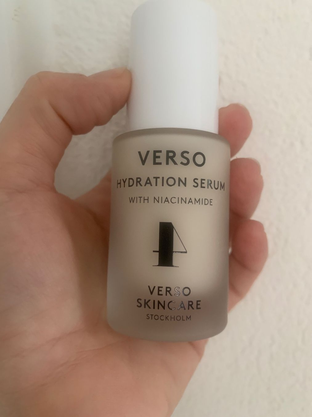 Cura del viso: VERSO HYDRATION SERUM 30ML Ladenpreis CHF99.00 Neu – Nuovo e nell'imballaggio originale da Zürich venduto da deruja 2