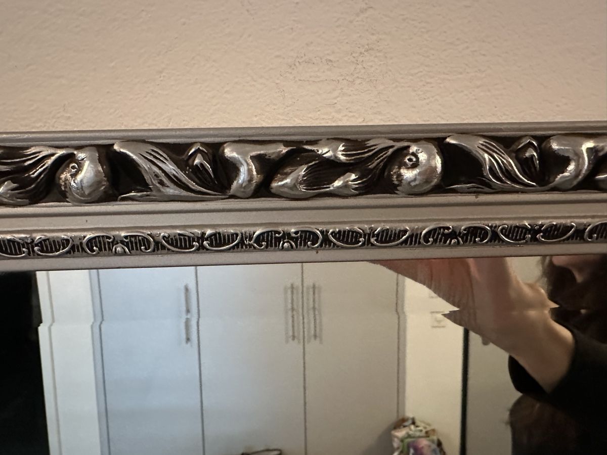 Spiegel: Schicker Silber Spiegel mit Ornamenten – Neu (gemäss Beschreibung) aus Altendorf von Eastwick4 2