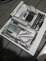 NEW ASUS ROG Maximus Z890 Apex