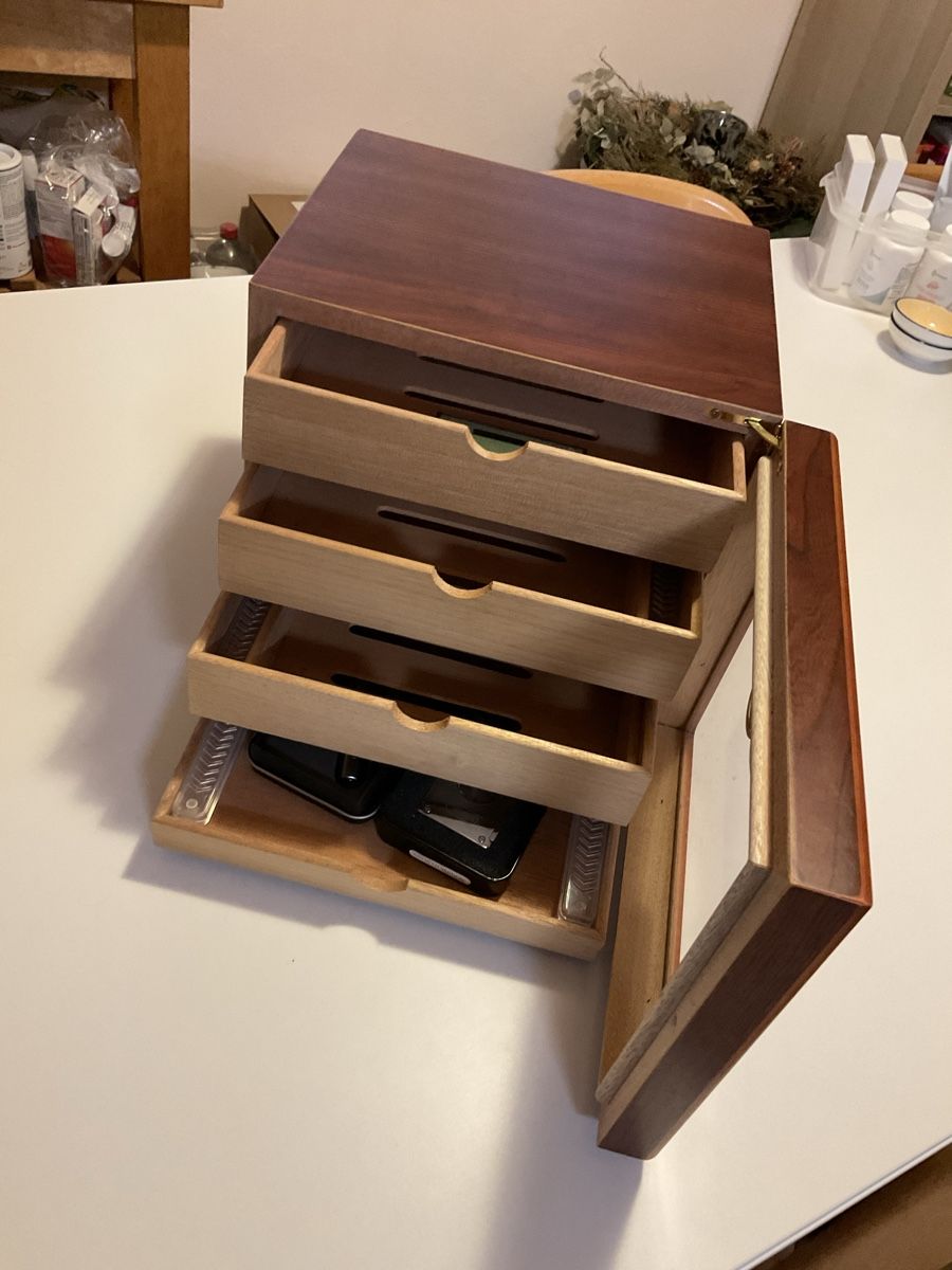 Humidor per sigari: Humidor Cube - 50 Zigarren – Usato da Bischofszell venduto da tconnexheady 2