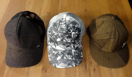 3 Stück modische Caps - kaum gebraucht
