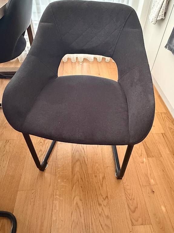 Tables: Tisch + 6 Stühle – D'occasion à  par  2