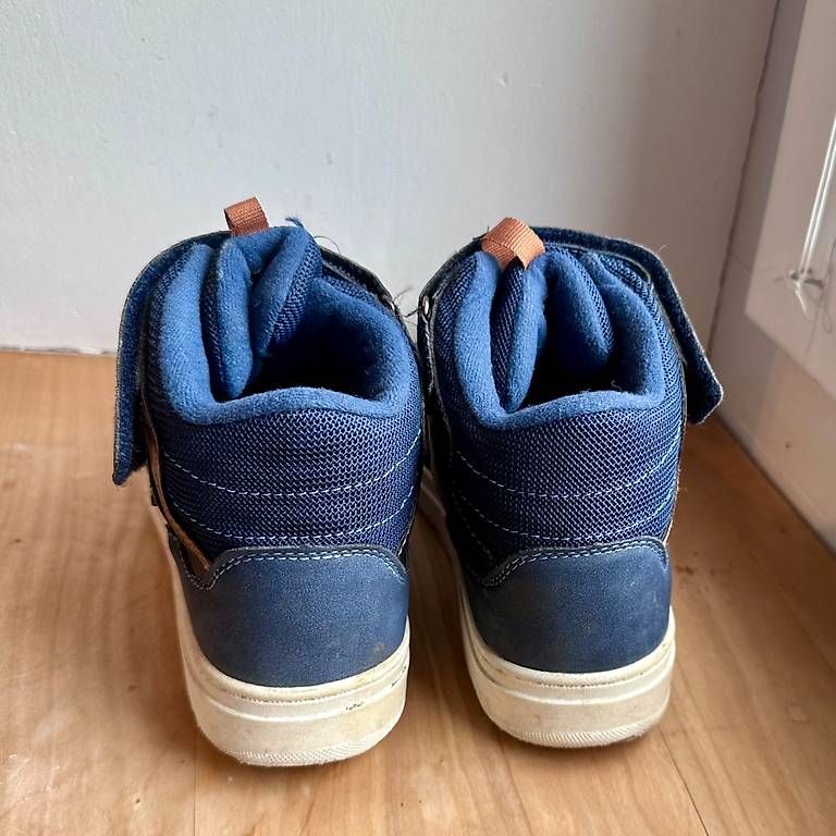 Schuhe für Jungen: Herbstschuhe Grösse 35 – Gebraucht aus Malans GR von aicul31 3